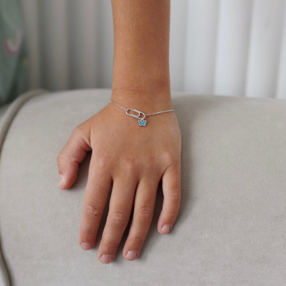 Браслет зі скріпкою та міні-метеликом